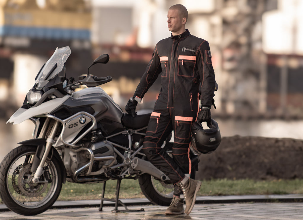 F-Light: All-Weather ULTRAPORTABLE COVERALL